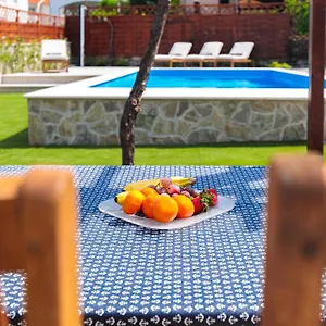https://apartment-home-away-from-home.primorje-gorskikotar.com